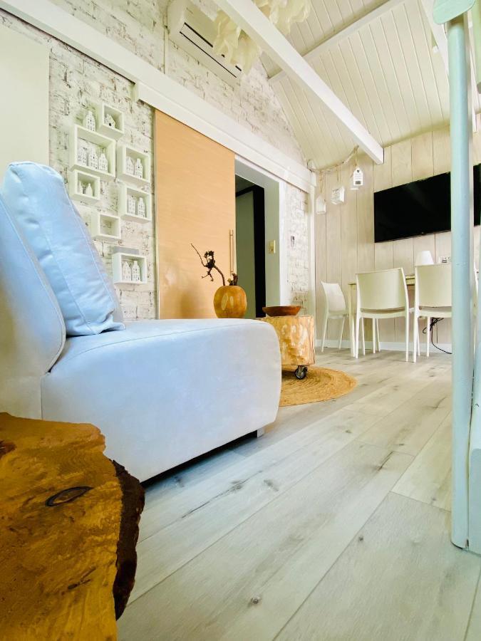Casa De Palmas - Tiny House Villa Alkmaar Dış mekan fotoğraf